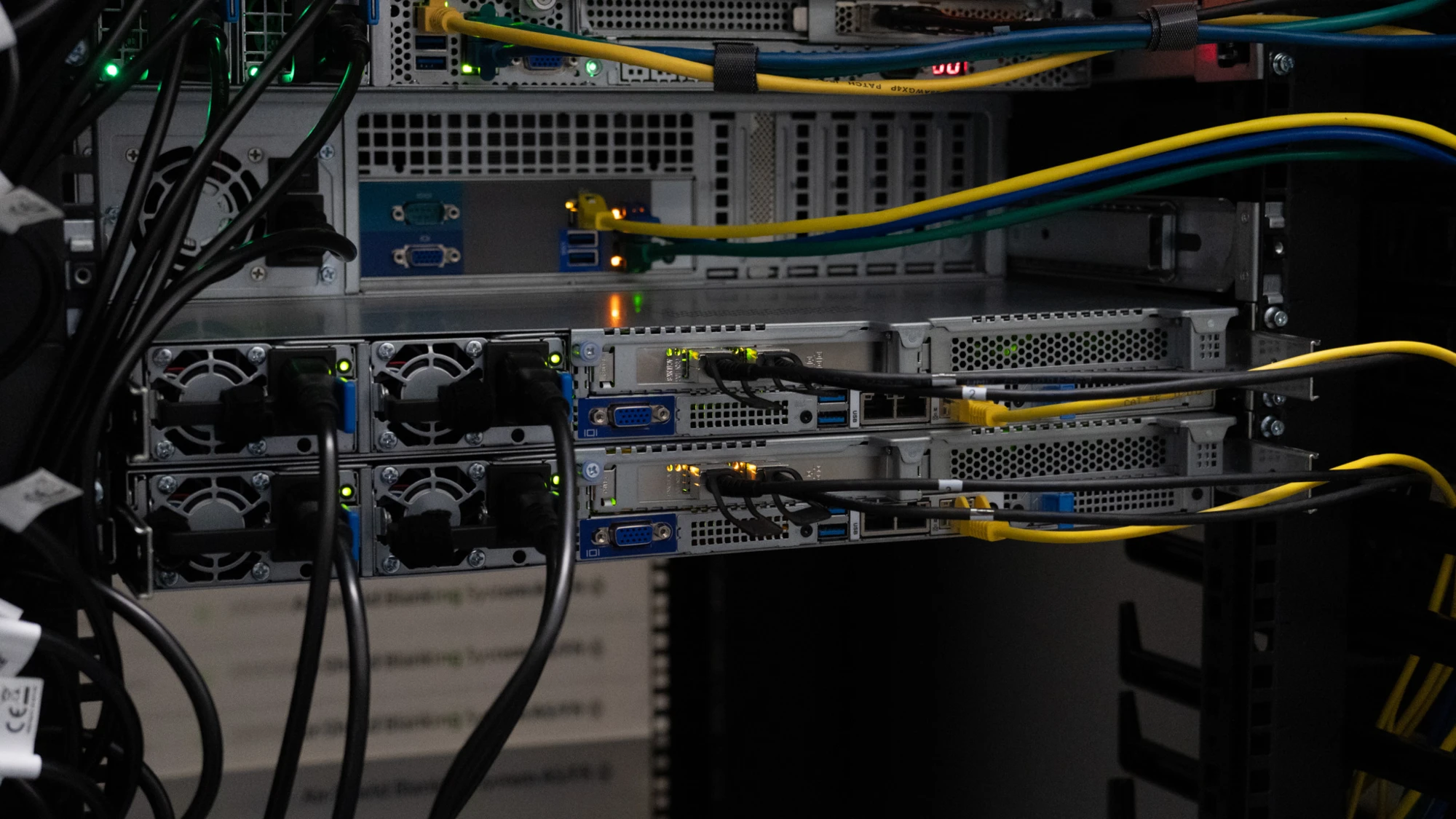 Server von hinten
